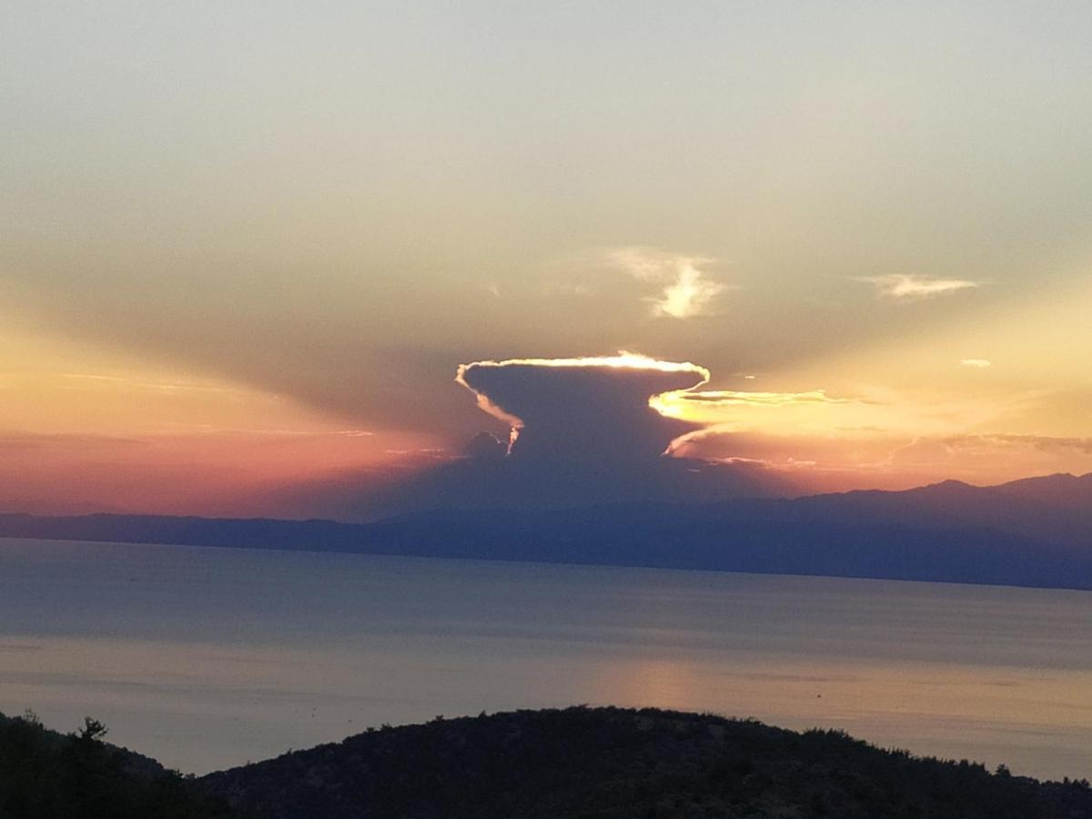 Appartamento Eden View Sotir Esterno foto